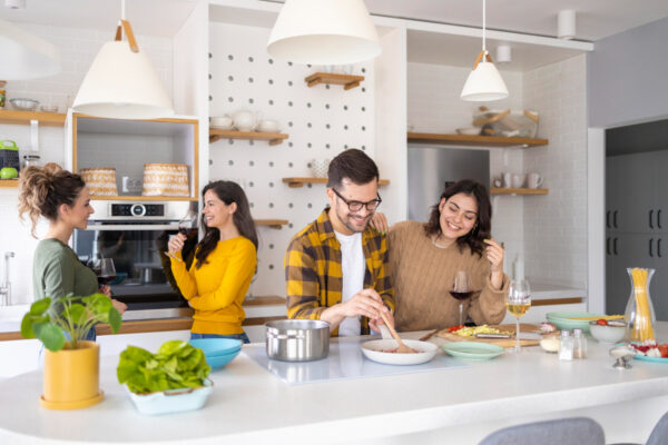 What is a Shared kitchen? And What are the benefits of the Shared kitchen?