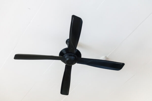 How to balance a ceiling fan?